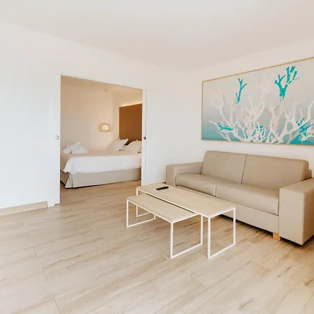 R2 Buganvilla Hotel & Spa-3
